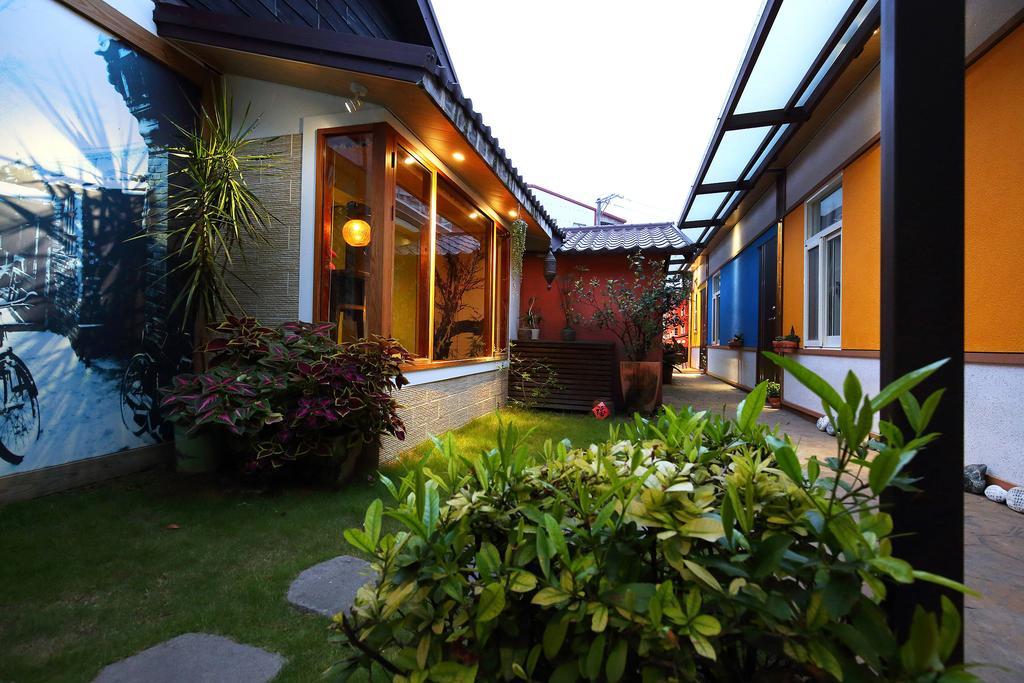 Jasmine Orange B&B Ji'an Buitenkant foto